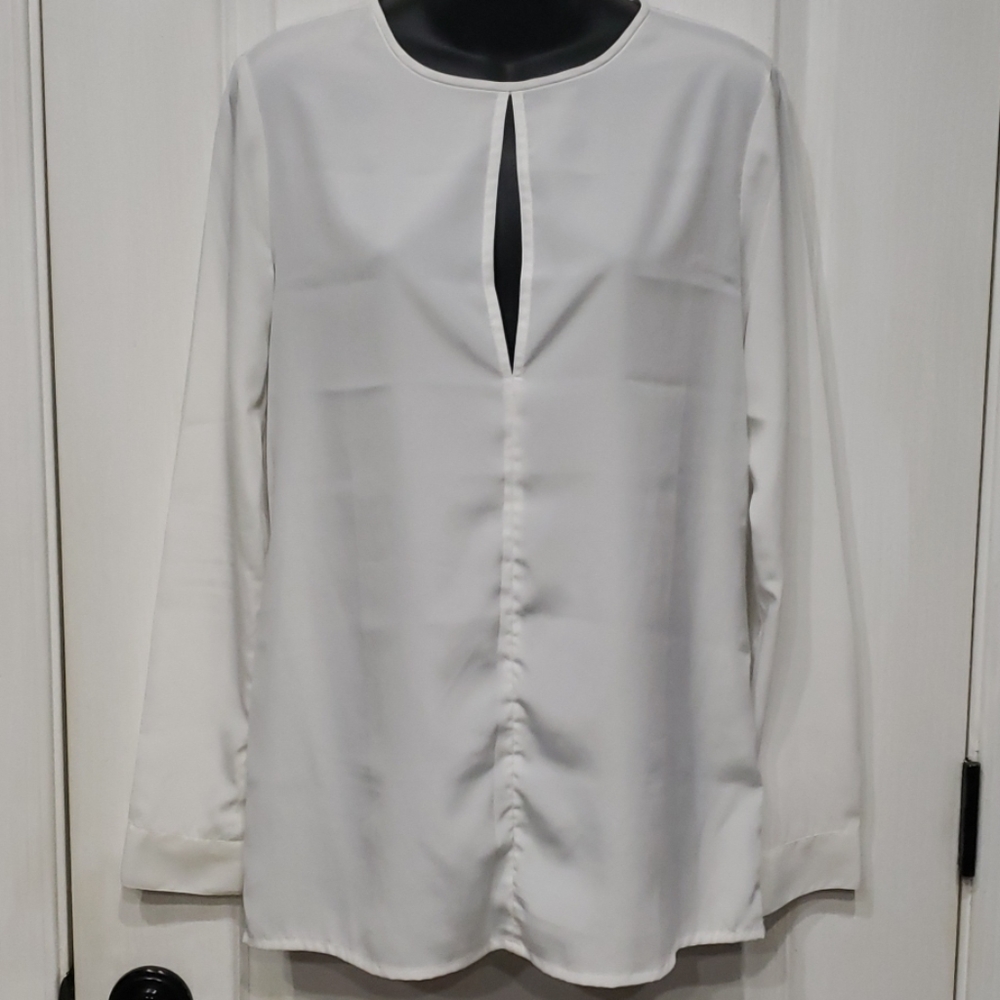 Venus Fitted Key Hole Blouse with Slit Sides